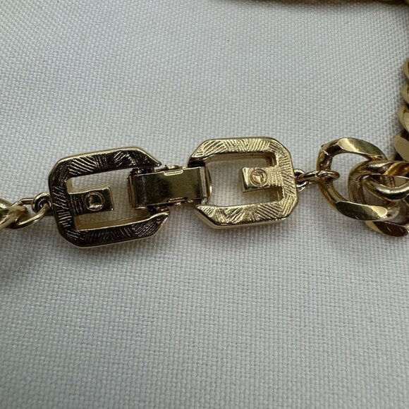 Vintage Gold Tone Flat Curb Chain Necklace Chunky Bold Statement Collar 30" - Picture 5 of 9